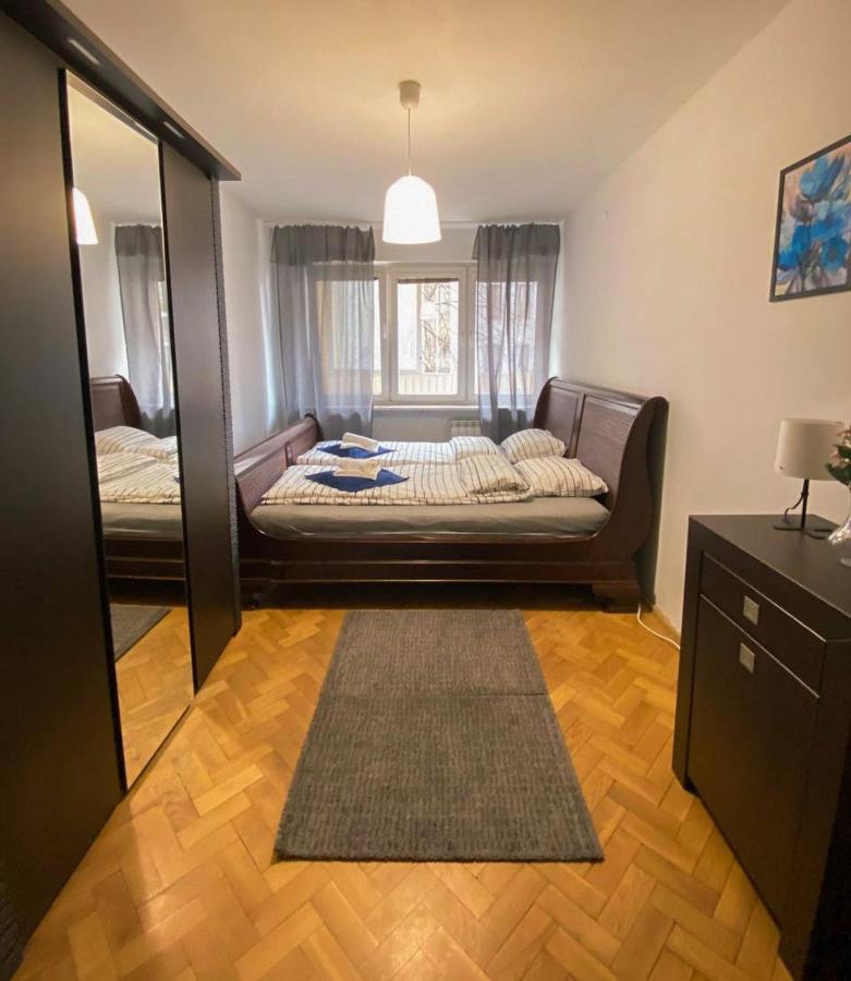 Chambre Double avec Salle de Bains Commune